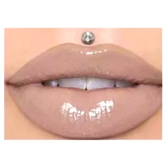 *Final Price* Jeffree Star Silk Rope The Lip Gloss-NEW NIB Smooth Lips Wedding - Picture 1 of 3